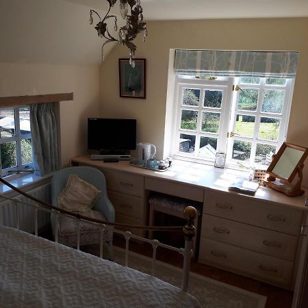Court Barn Cottage B&B Burwash Екстер'єр фото